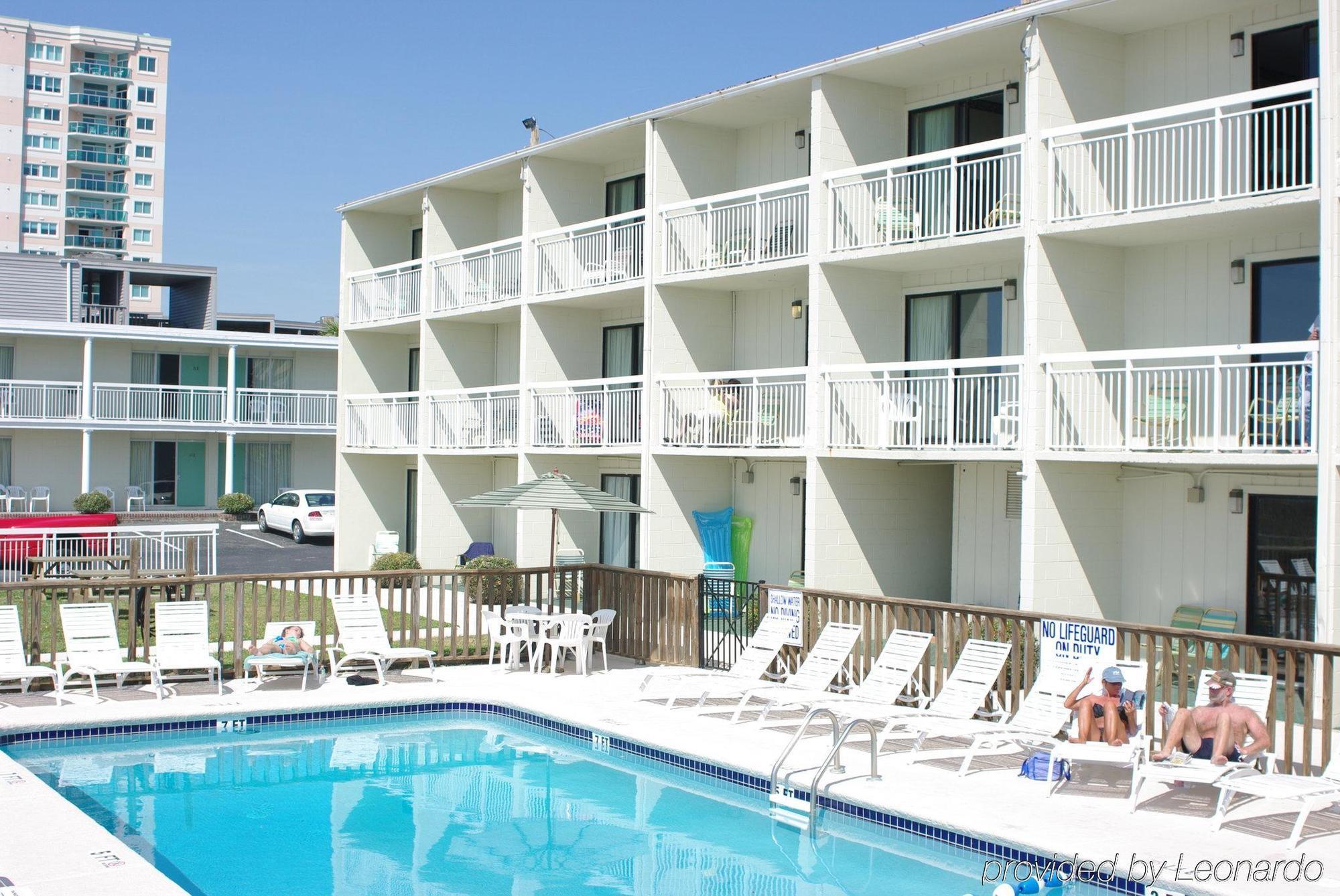 Castaway Beach Inn & Swim Up Bar นอร์ทเมอร์เทิลบีช ภายนอก รูปภาพ